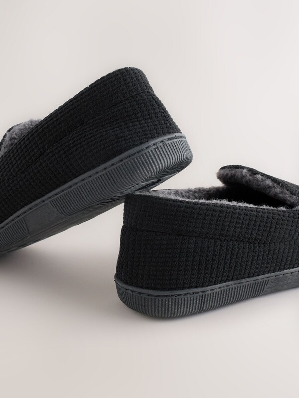 Seraphine Black Closed Back Textured Slippers