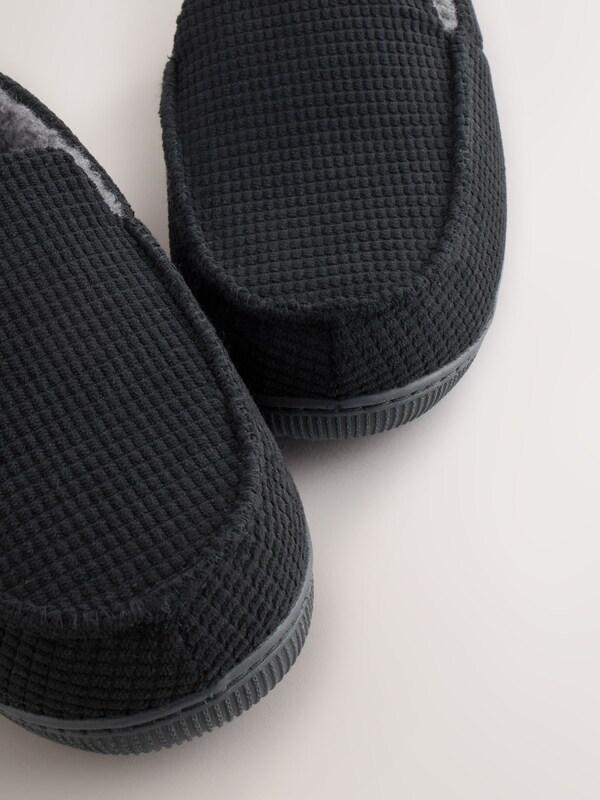 Seraphine Black Closed Back Textured Slippers