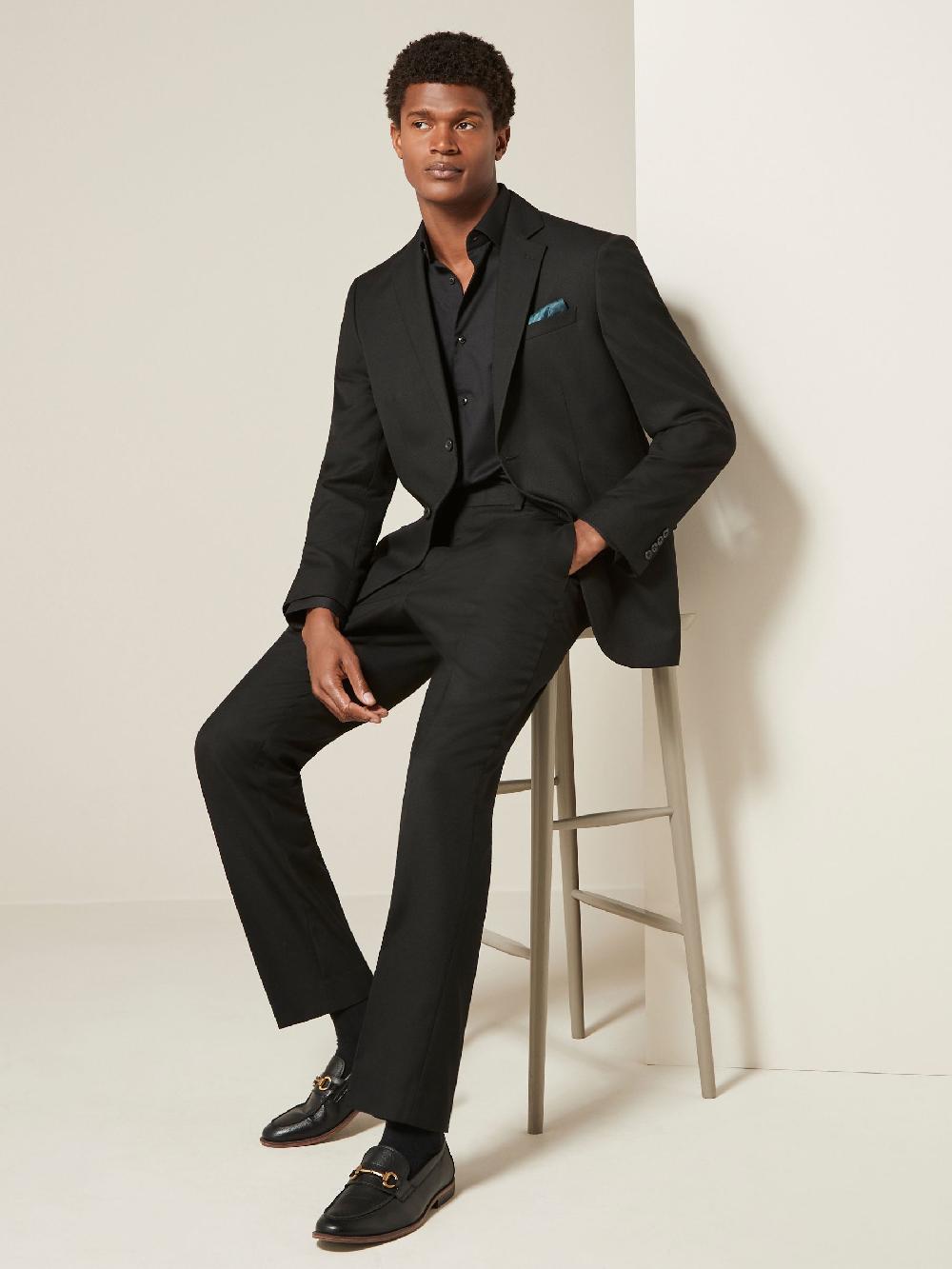 seraphine Black Regular Fit Textured Suit Jacket