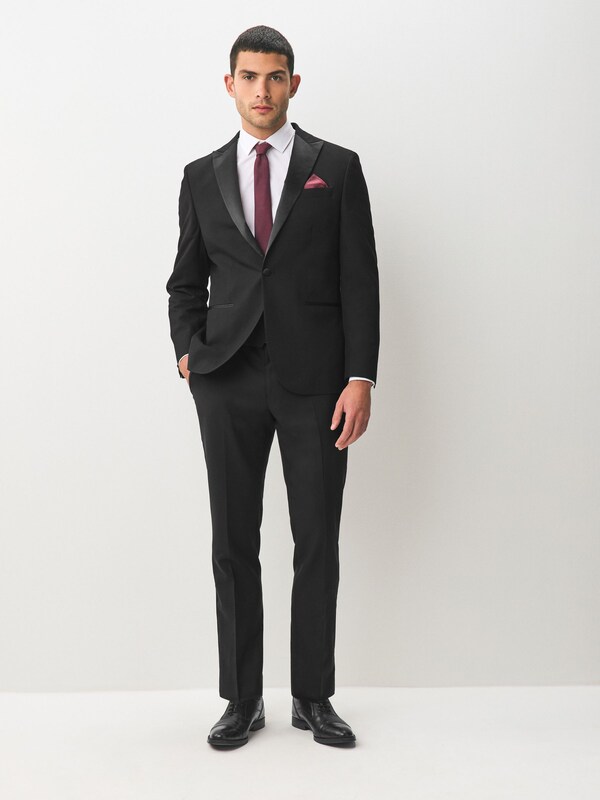 seraphine Black Regular Fit Tuxedo Suit Jacket