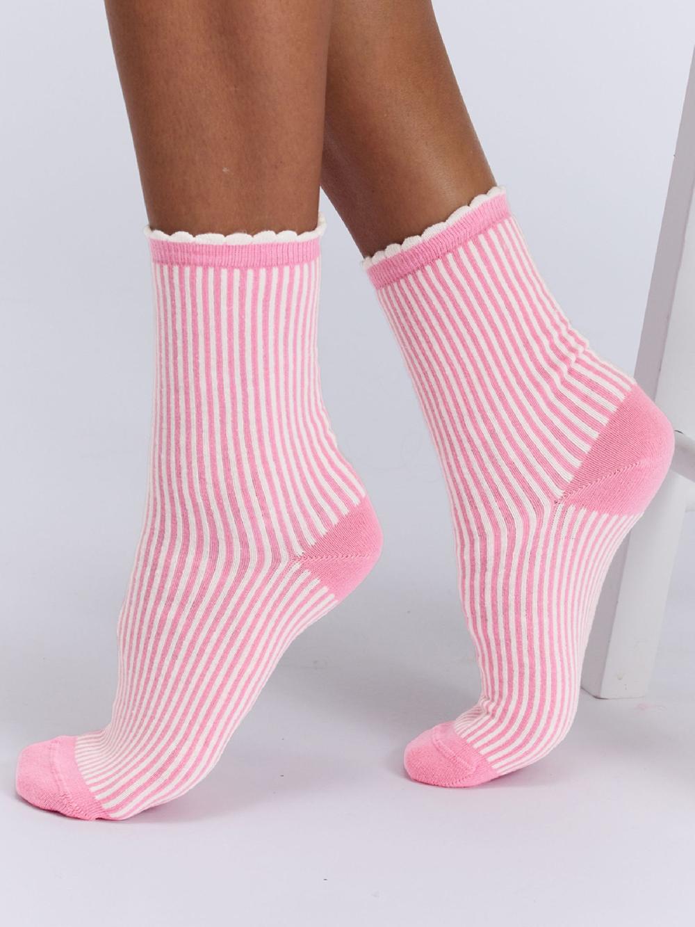 seraphine Boux Avenue Red Valentines Socks 4 Pack