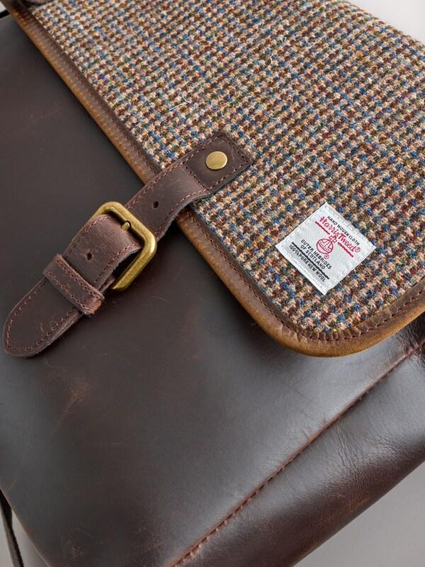 Seraphine Brown Harris Tweed Messenger