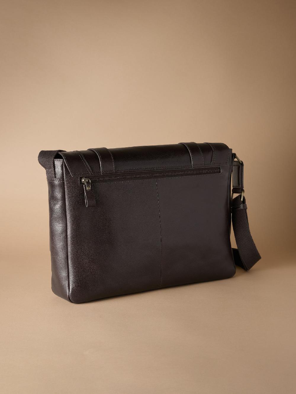 seraphine Brown Signature Messenger