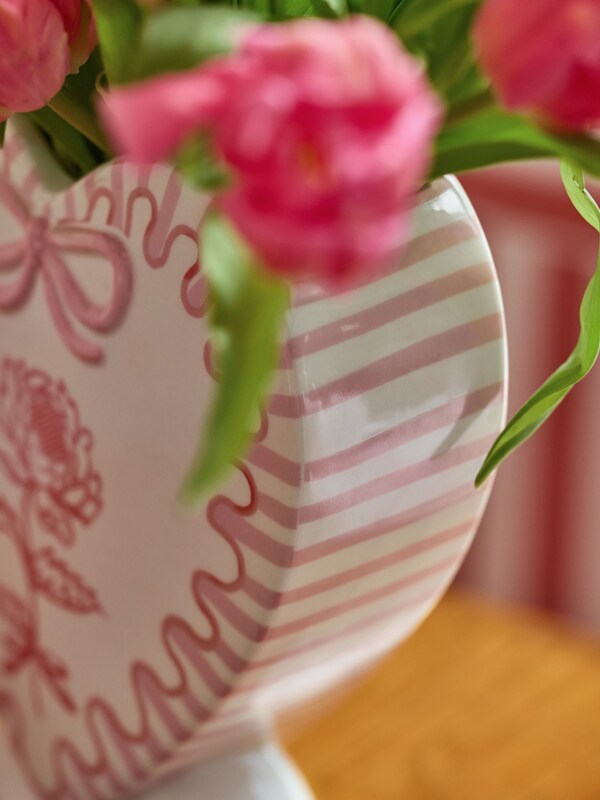 Seraphine Cath Kidston Pink Heart Shaped Vase