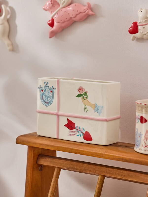 Seraphine Cath Kidston Pink Love Letter Vase