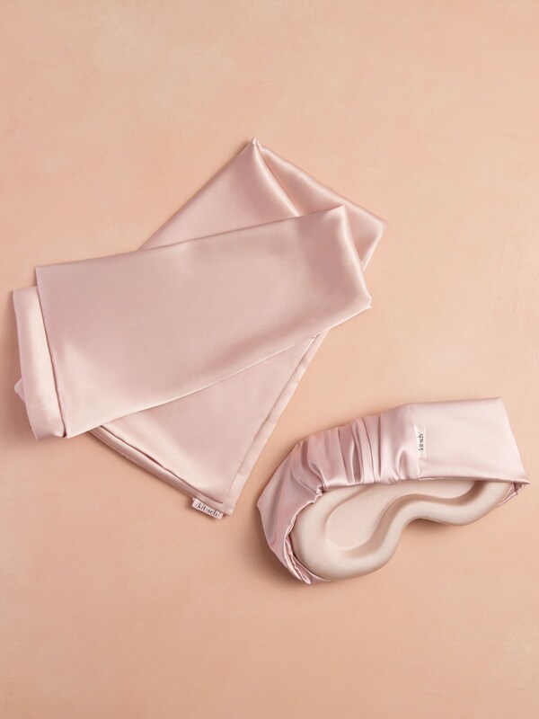 Seraphine Kitsch Contour Pillow Eye Mask