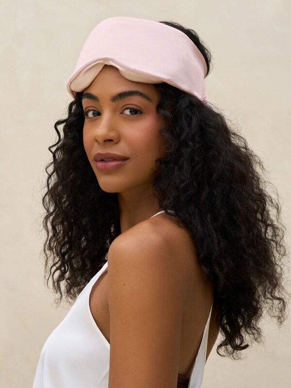 Seraphine Kitsch Contour Pillow Eye Mask