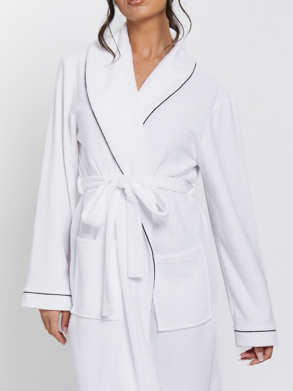 Seraphine Loungeable White Lightweight Spa Robe