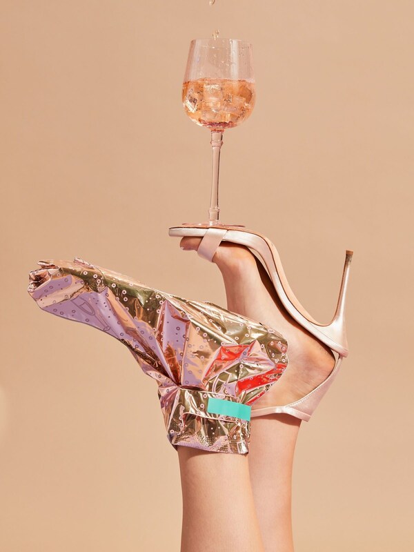 Seraphine Patchology Rosé Toes Renewing Foot Mask