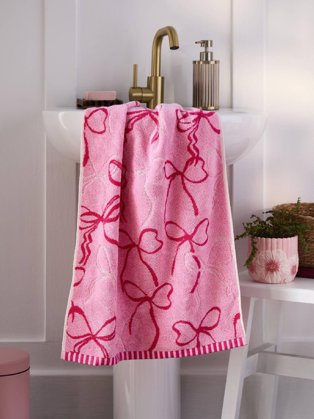 seraphine Pink Bow 100% Cotton Towel