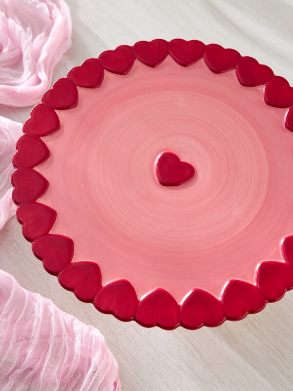 Seraphine Pink Heart Cake Stand