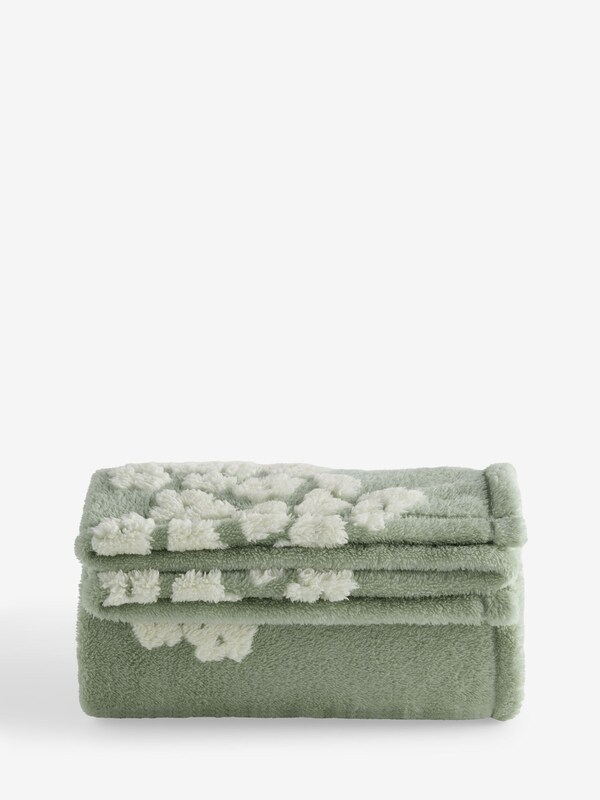 Seraphine Sage Green Floral Hearts Fleece Throw