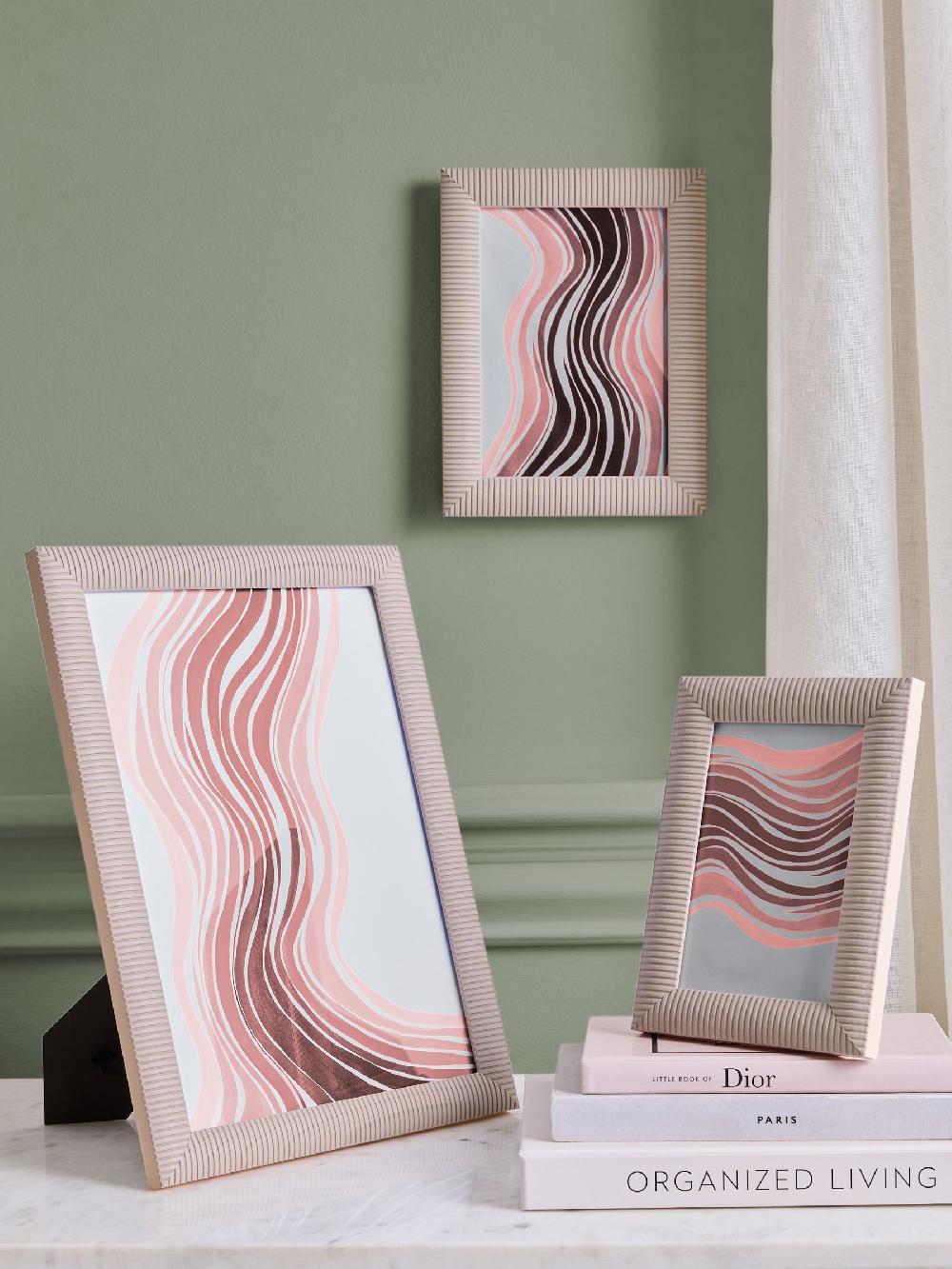 seraphine Set of 2 Pink Linear Photo Frames