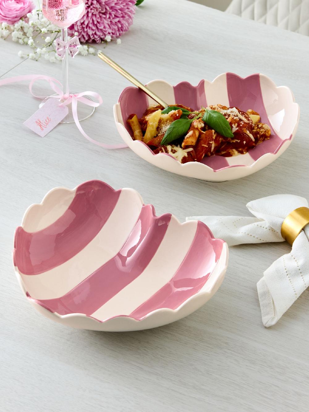 seraphine Set of 2 Pink and White Heart Pasta Bowls