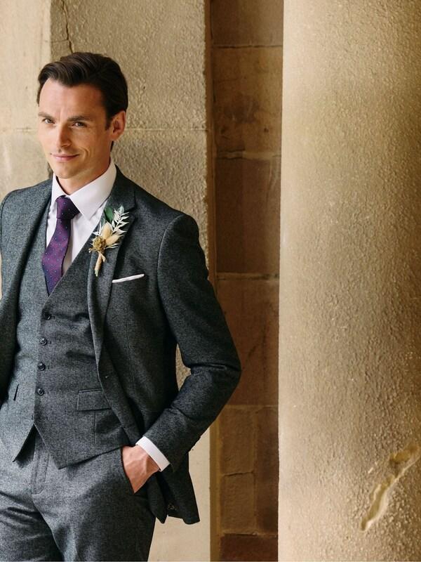 Seraphine Skopes Grey Fox Tailored Fit Textured Suit Jacket