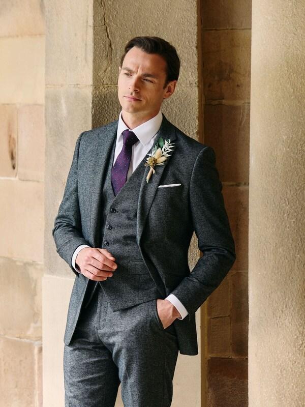 seraphine Skopes Grey Fox Tailored Fit Textured Suit Jacket