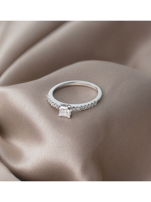 Seraphine The Diamond Store 9K White Gold 0.50ct H/Si Princess Cut Lab Diamond Engagement Ring