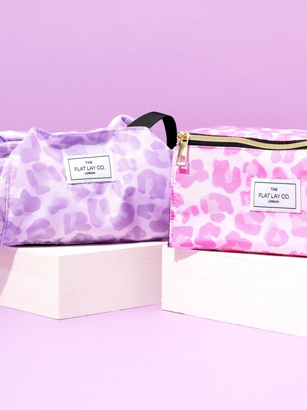 Seraphine The Flat Lay Co. Exclusive Open Flat Makeup Box Bag