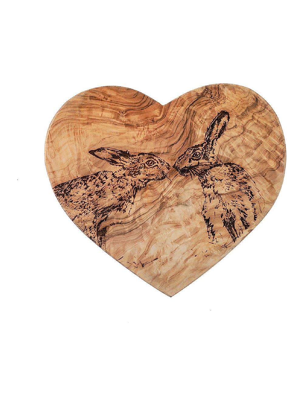 seraphine The Just Slate Company Olive Wood Heart Shaped Board 21cm - Kissing Hares
