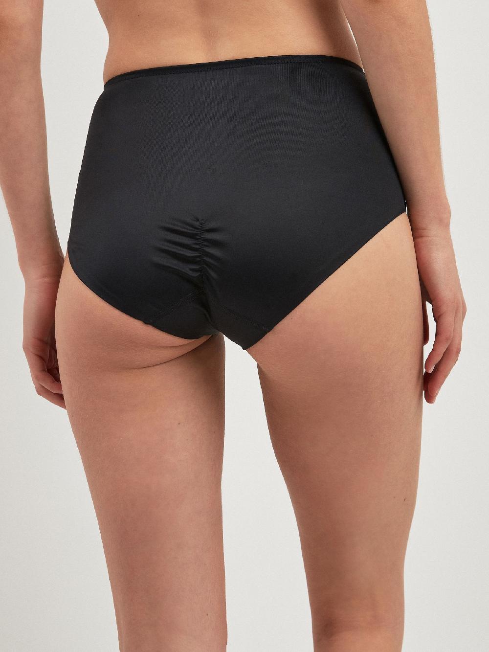 seraphine Triumph Black True Shape Sensation Maxi knickers