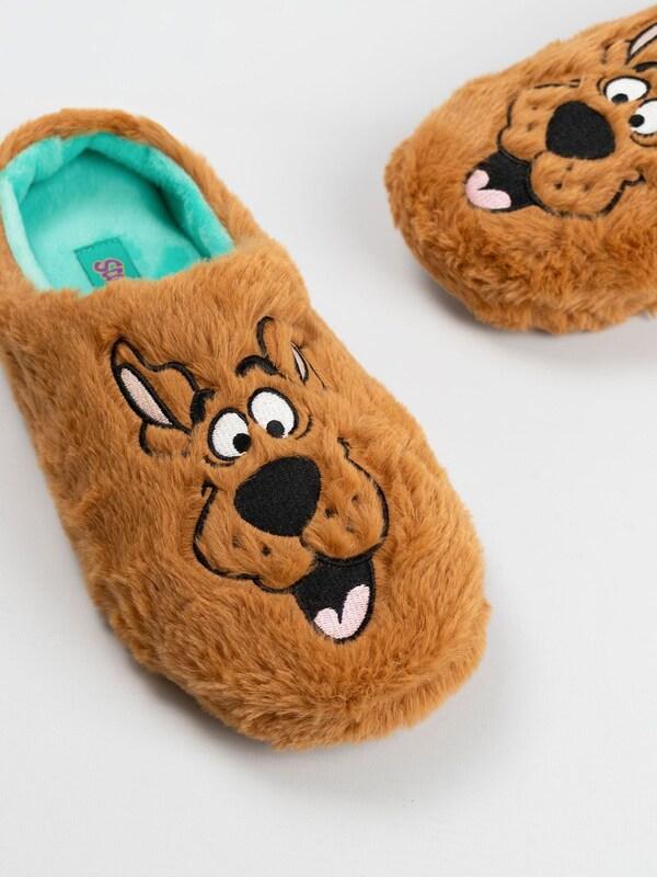 Seraphine Vanilla Underground Brown Scooby Doo Character Face Slippers