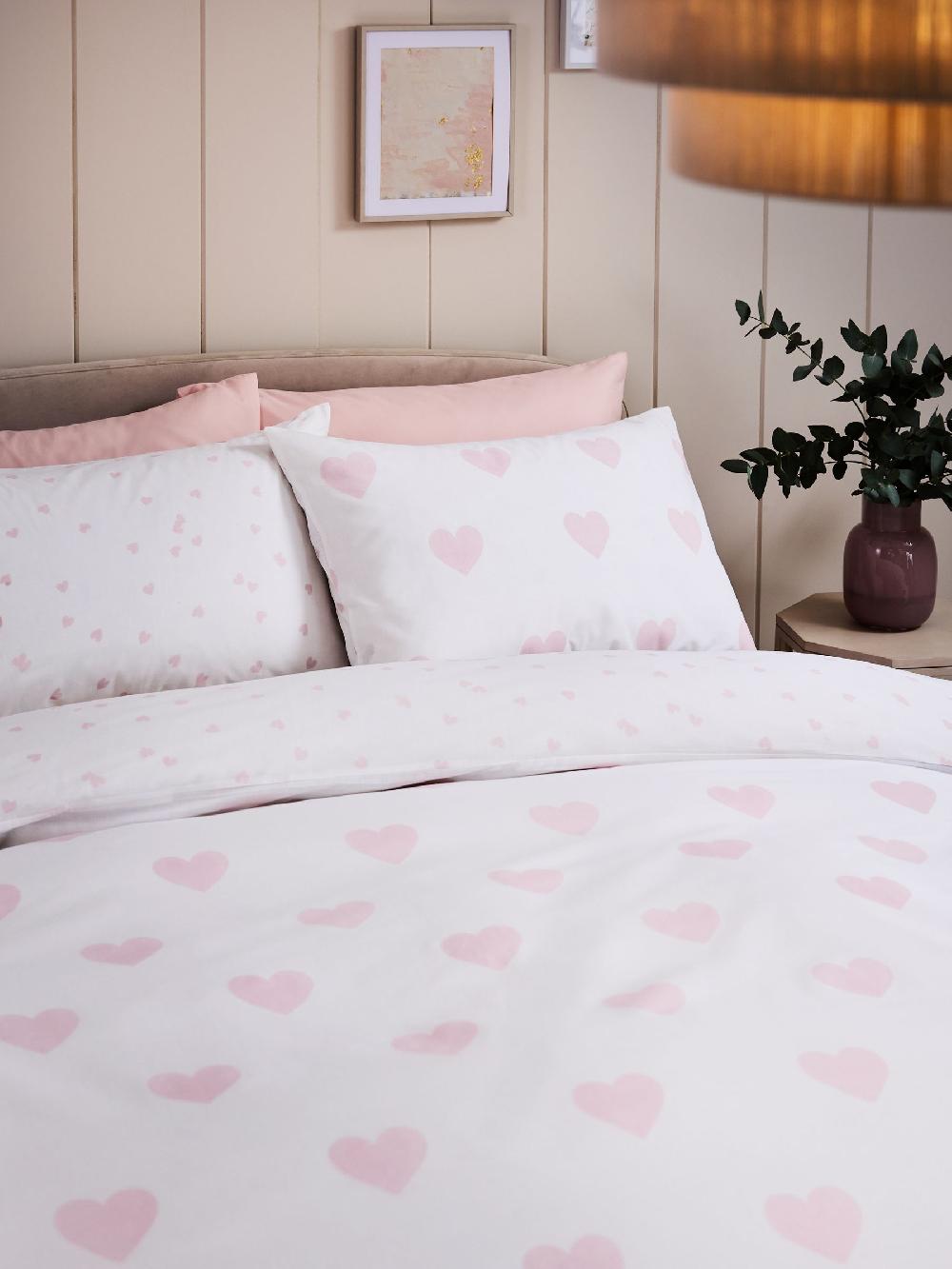 seraphine White/Pink Heart Reversible Duvet Cover and Pillowcase Set