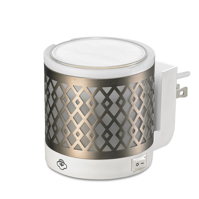 Serene House Arrow Silver Metal No-Spill Wax Melt Wall-Plug