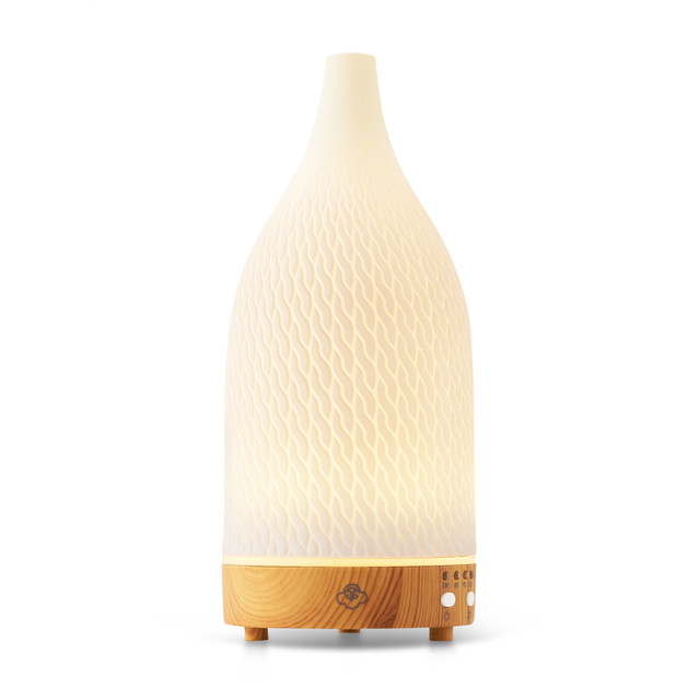Serene House Crochet White 90 Ceramic Diffuser