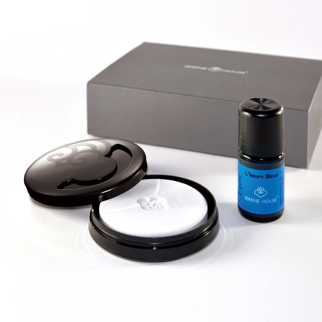 Serene House Yoyo Black Personal Scent Diffuser