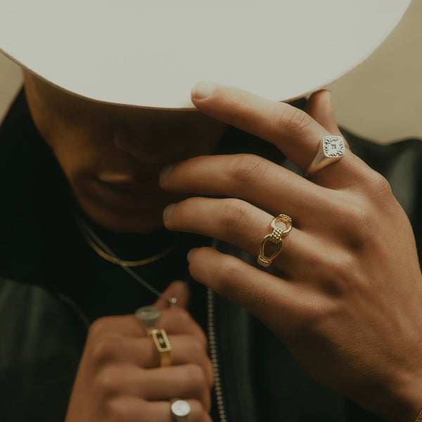 Serge Denimes Gold Lasso Ring