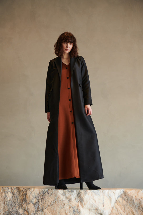 serrb Aw20 L02 Abaya