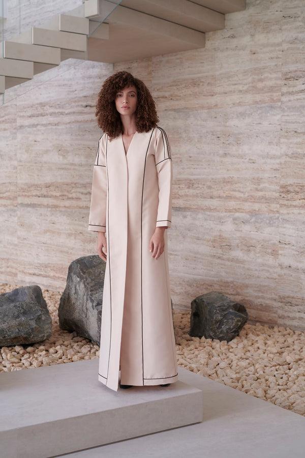 serrb Aw21 L04 Abaya