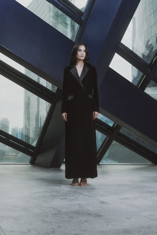 serrb Aw23 L15 Abaya