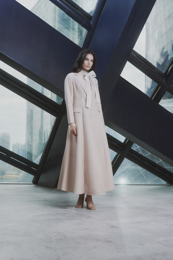 serrb Aw23 L17 Abaya