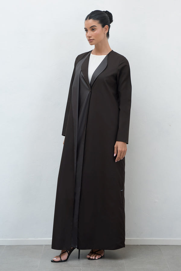 Serrb AW24 L02 Abaya