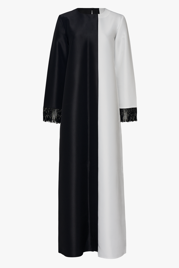 Serrb Ss21 L16 - Black / White Abaya