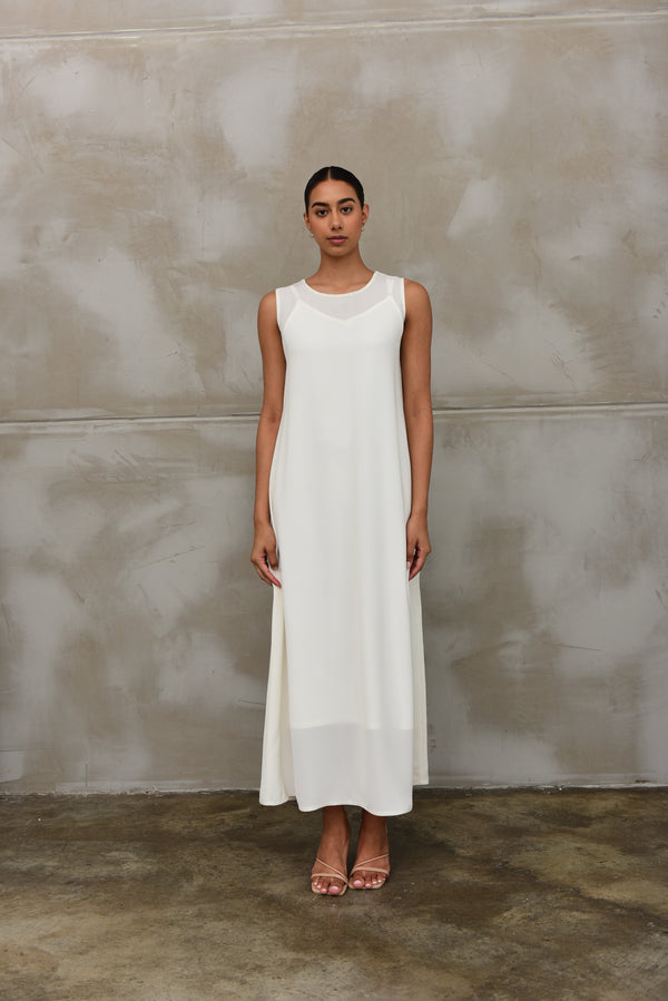 Serrb UNDERDRESS- BLACK/WHITE Abaya