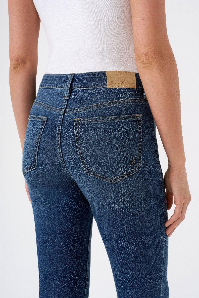 Seven 7 Audrey Pintuck Skimmer Jean Lone Wolf