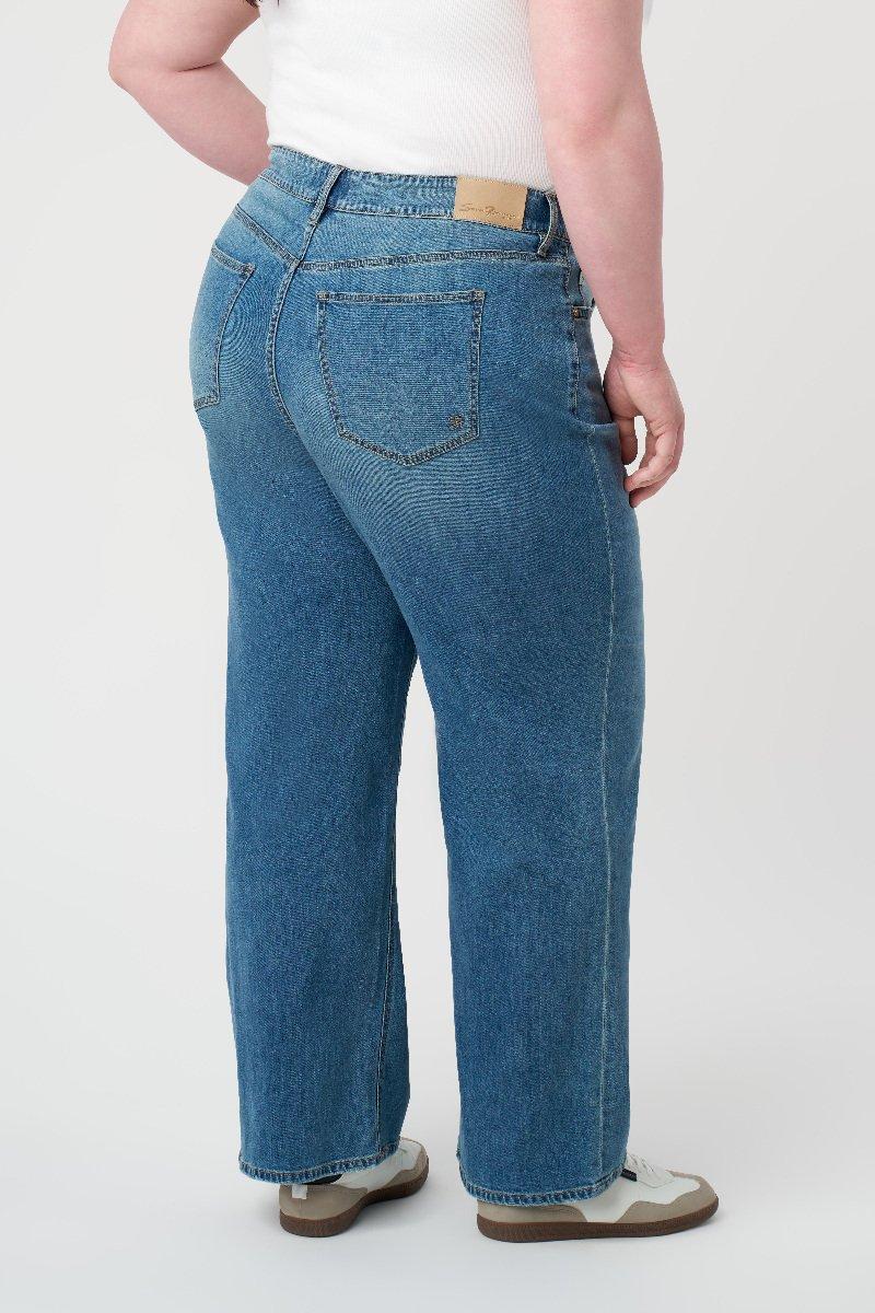 Seven 7 Featherweight Wide Leg Jean Las Vegas Wash