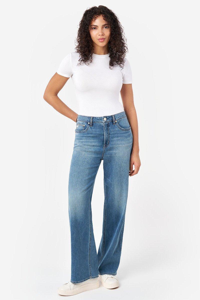 seven 7 Featherweight Wide Leg Jean Las Vegas Wash