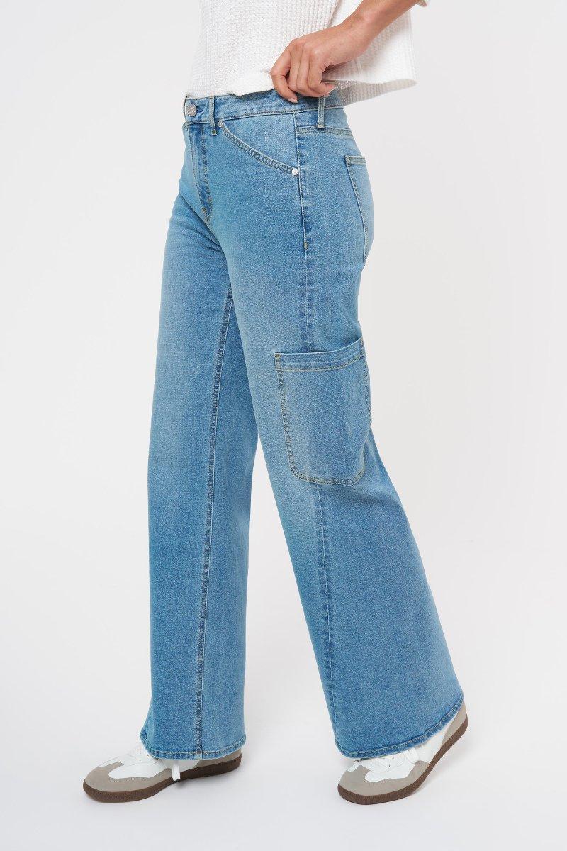 Seven 7 Wide Leg Cargo Jean Boski