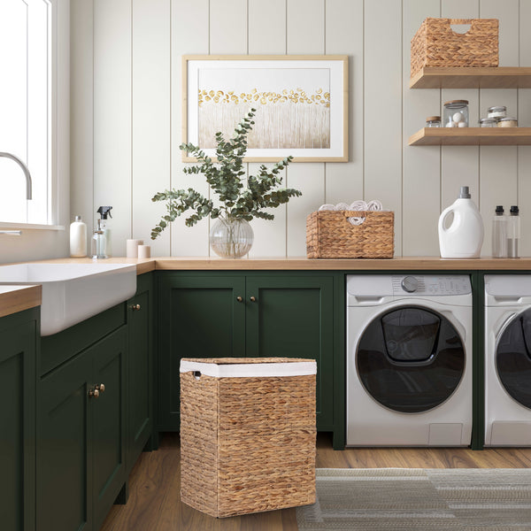 seville classics Natural Water Hyacinth Handwoven Lidded Laundry Hamper Laundry