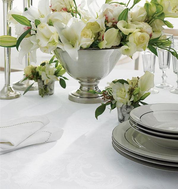 Sferra Acanthus Napkins TABLE