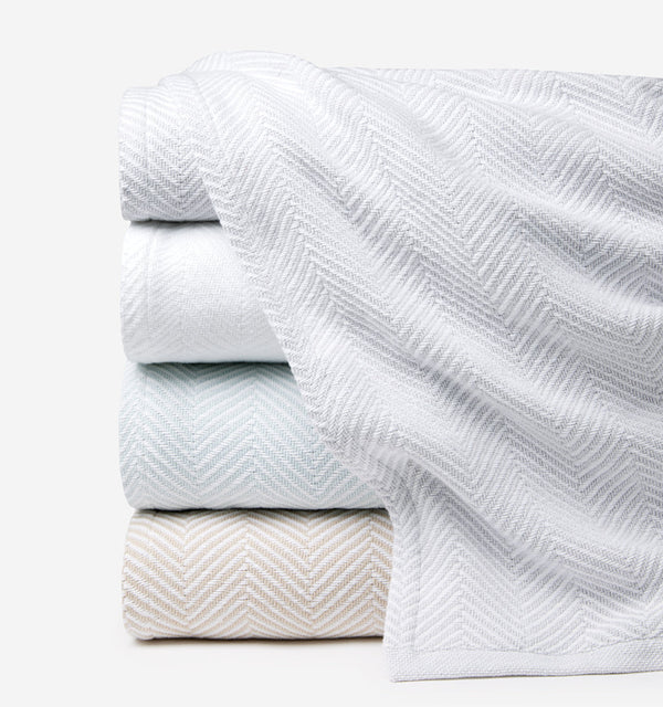 Sferra Camilo Blanket BEDDING