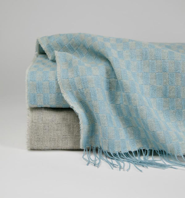 Sferra Palmilla Throw SALE