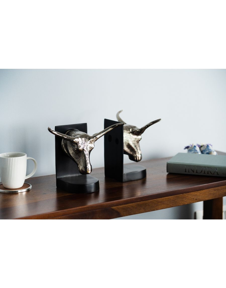 Sg Home Bull Bookend