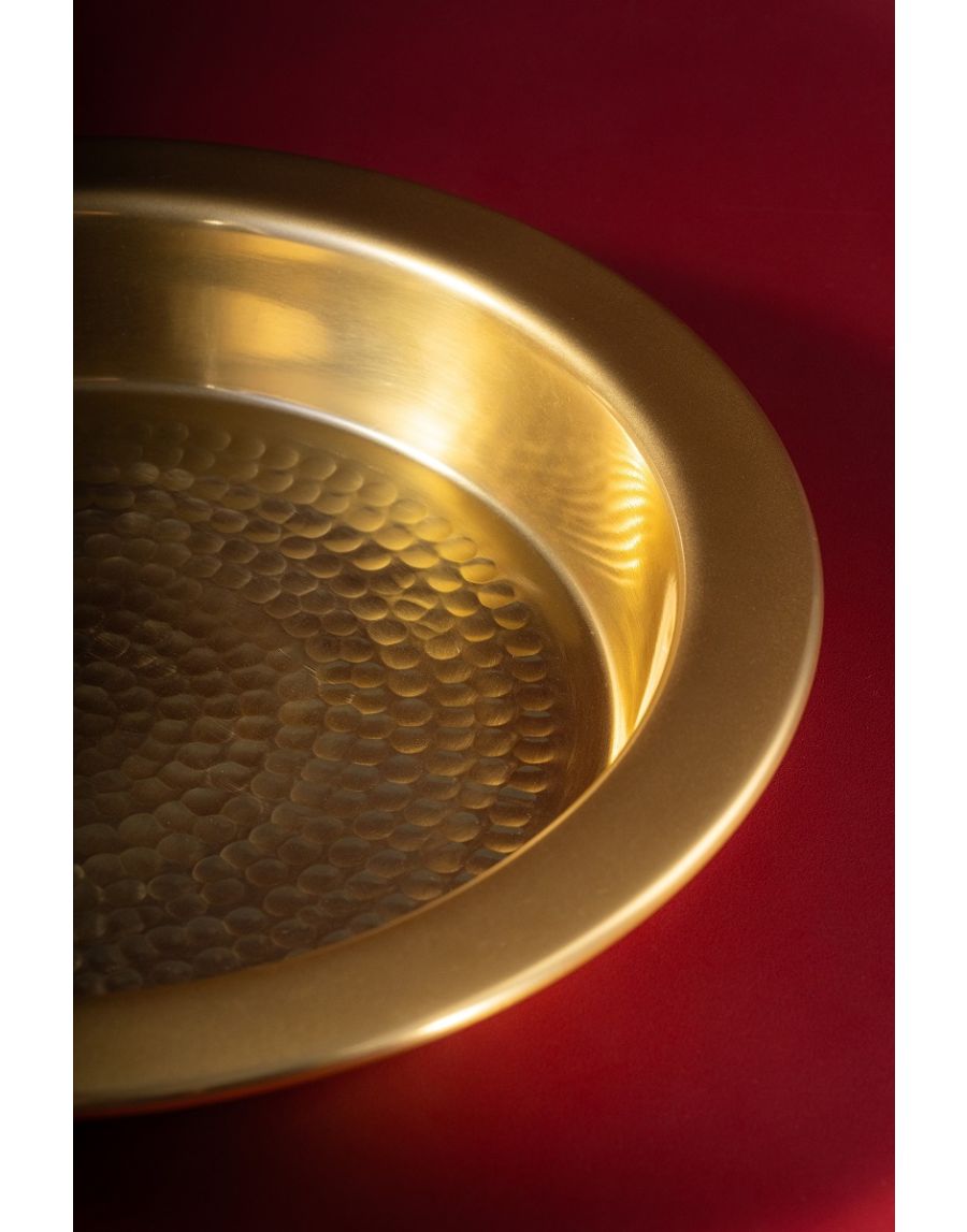 Sg Home Glow Golden Hammered Thaal Tray - 14"