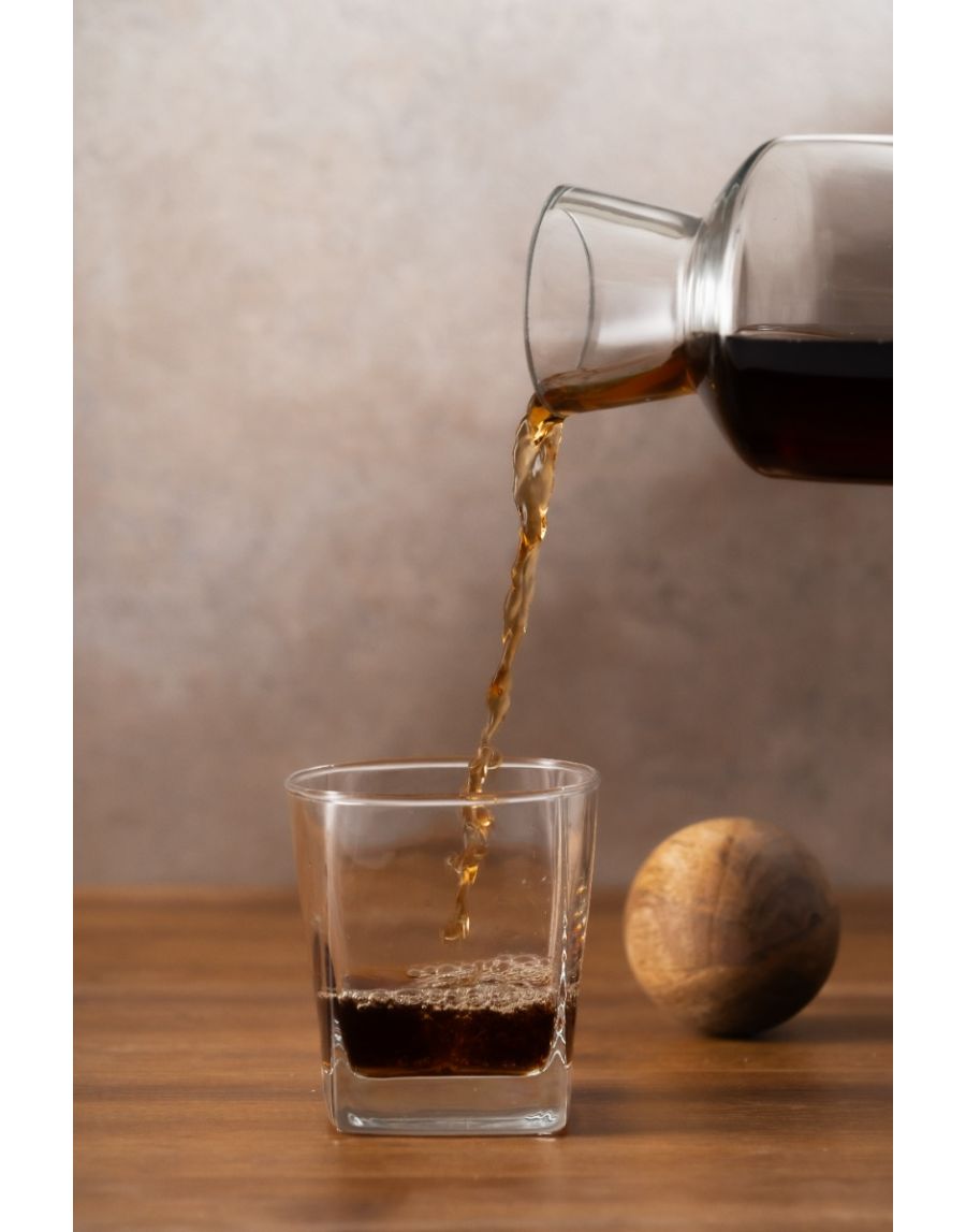 sg home James Glass Decanter