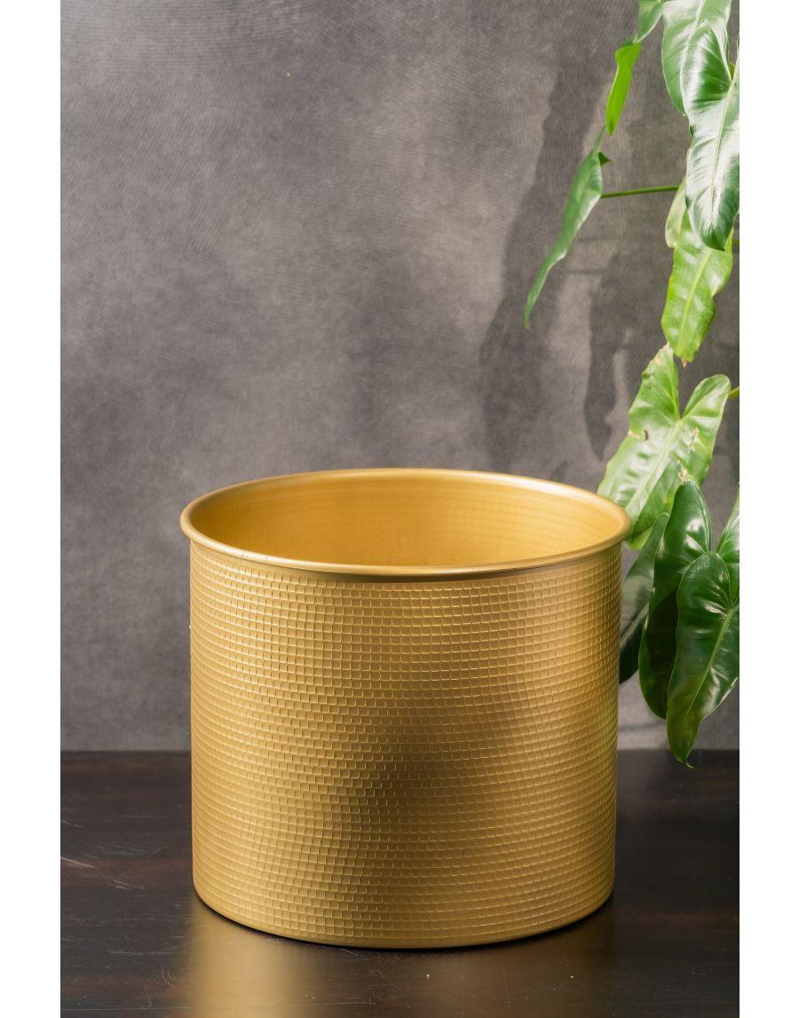 sg home Large Patterned Planter - Gold