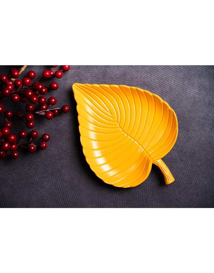 sg home Narangi Leaf Platter (Set of 2)